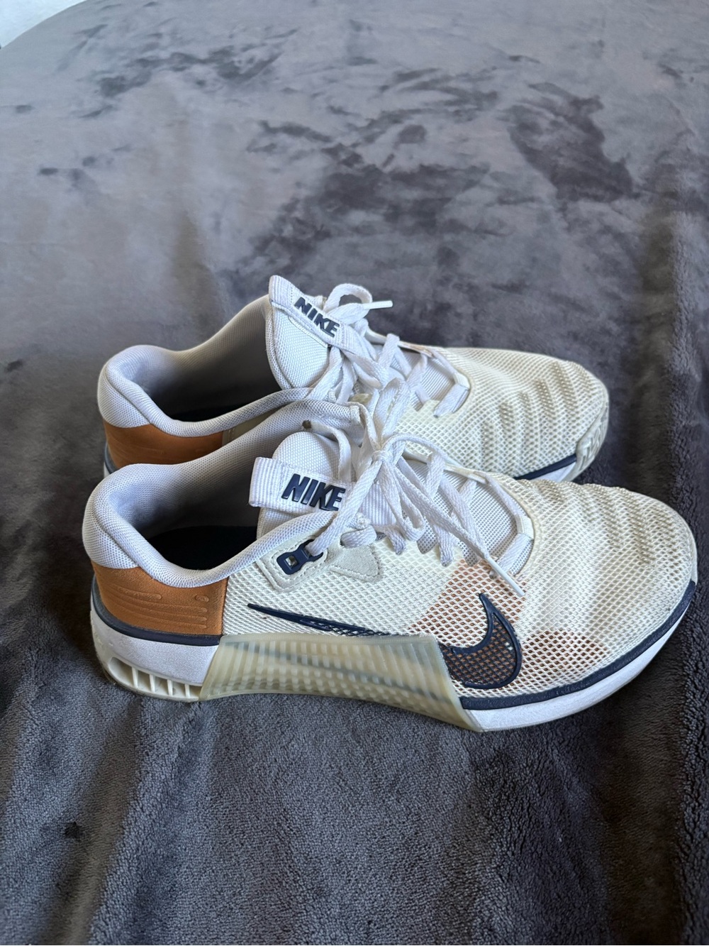 Nike Men’s White/Tan Metcon 9 Training Shoes